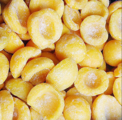 Sinocharm BRC-A 4-Star Product 1/2 Halve Cut IQF Peaches Half Wholesale Price 10kg Bulk Frozen Yellow Peach for Juice Drink