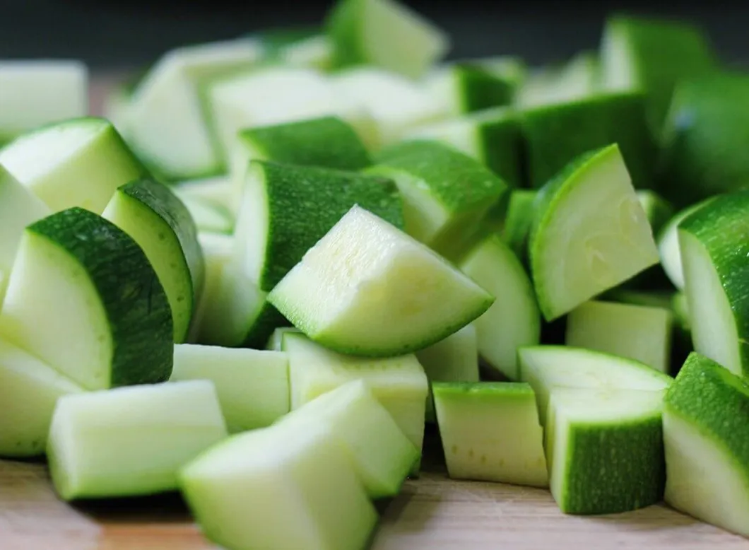 Verdure surgelate per il tuo business alimentare Perfetto per i tuoi bisogni alimentari zucchine 1